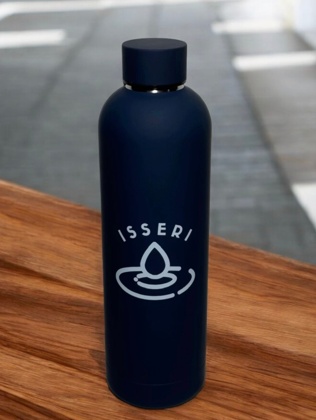 Isseri 750ml Thermal Bottle